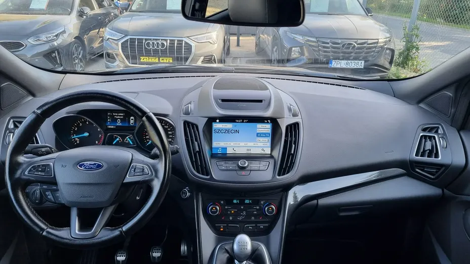FORD Kuga -