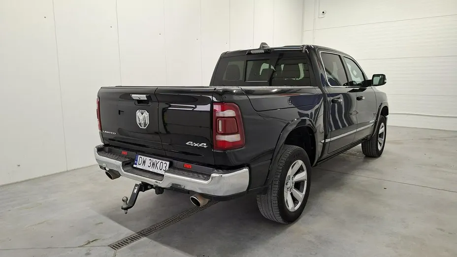 RAM 1500 -