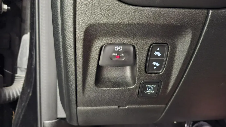 RAM 1500 -