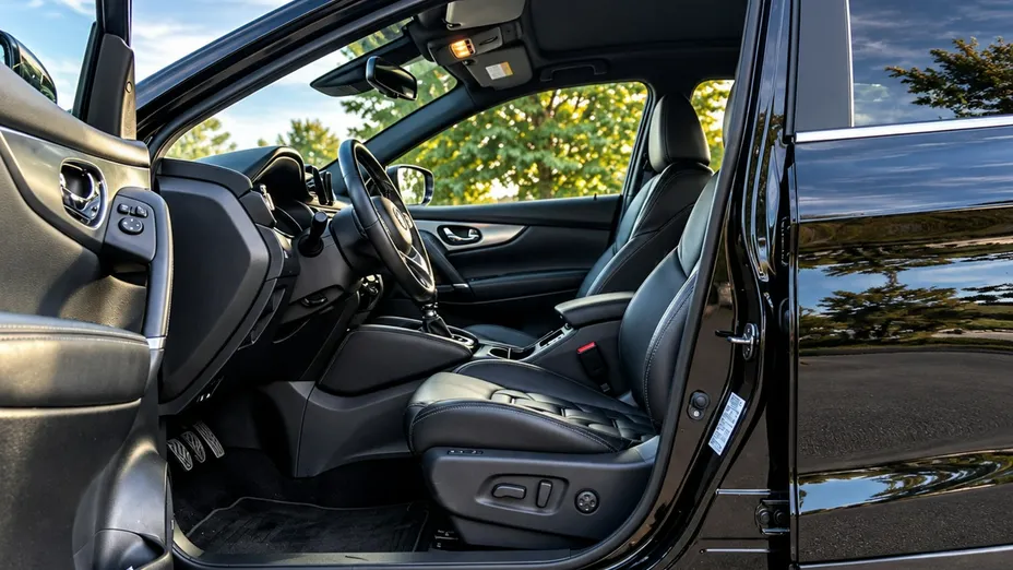 NISSAN Qashqai -