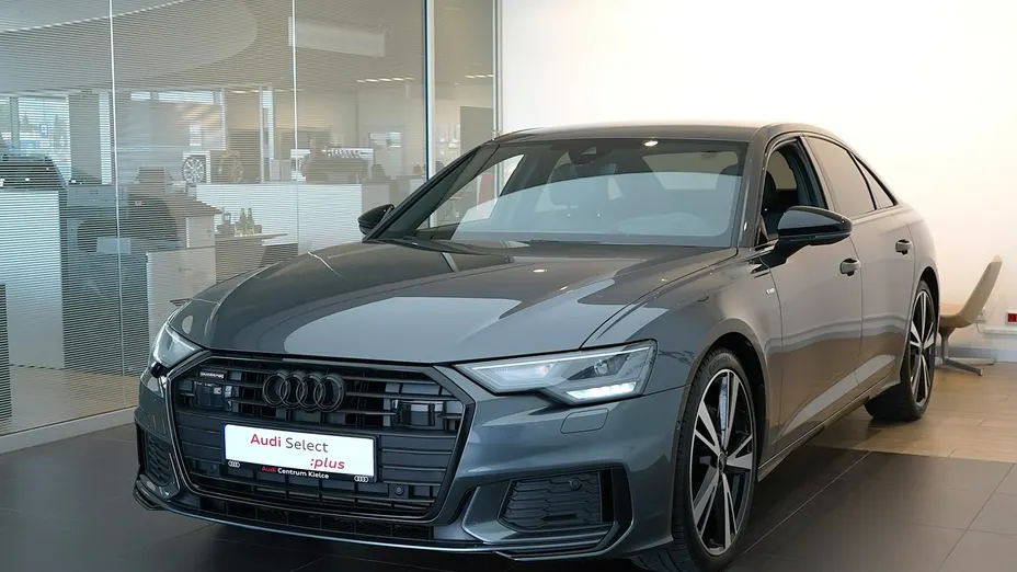 AUDI A6 -