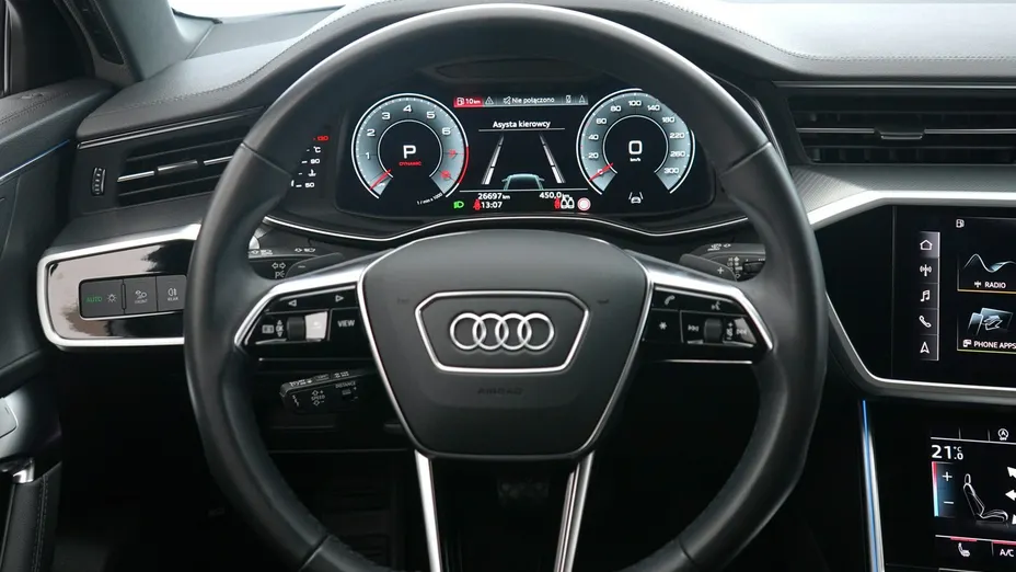 AUDI A6 -