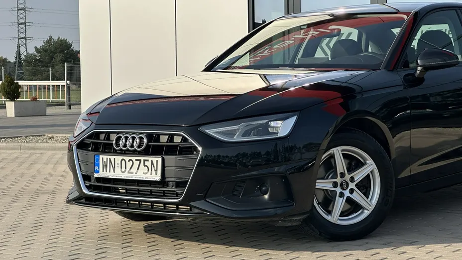 AUDI A4 -