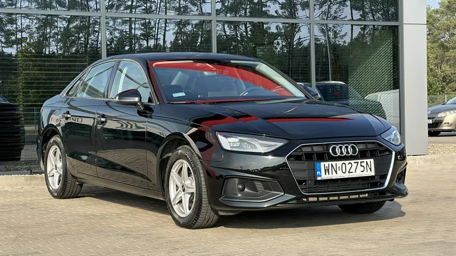 AUDI A4 -