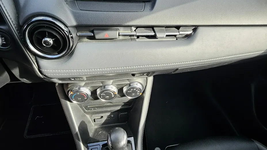 MAZDA CX-3 -