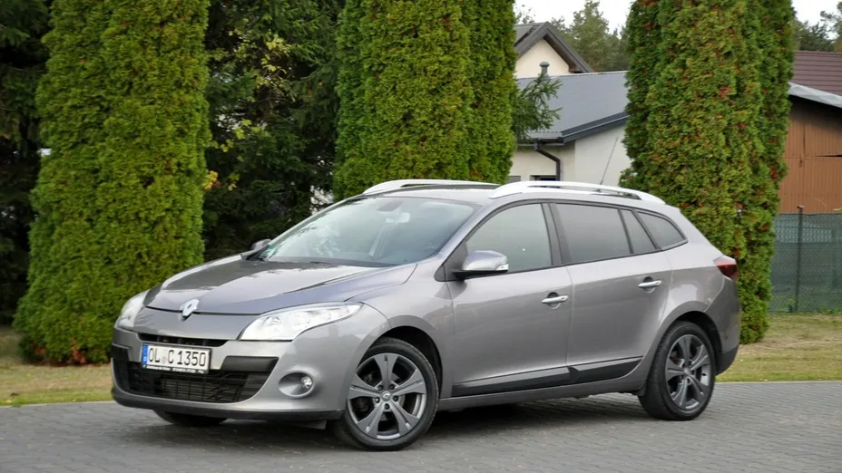 RENAULT Megane -