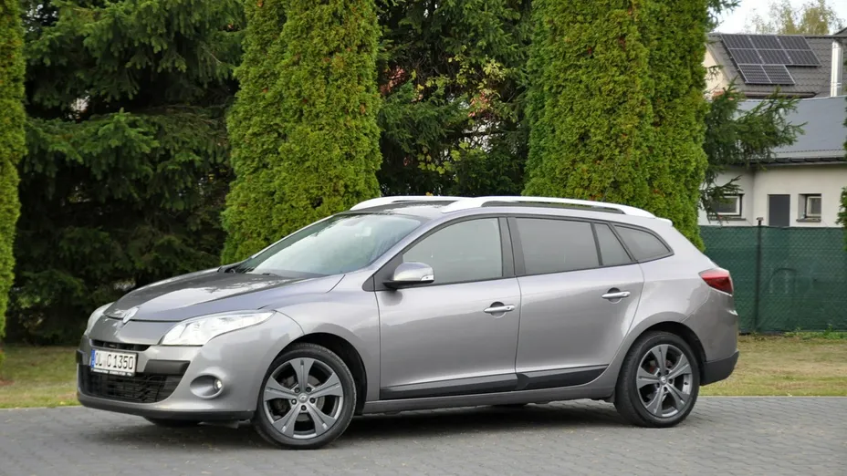 RENAULT Megane -