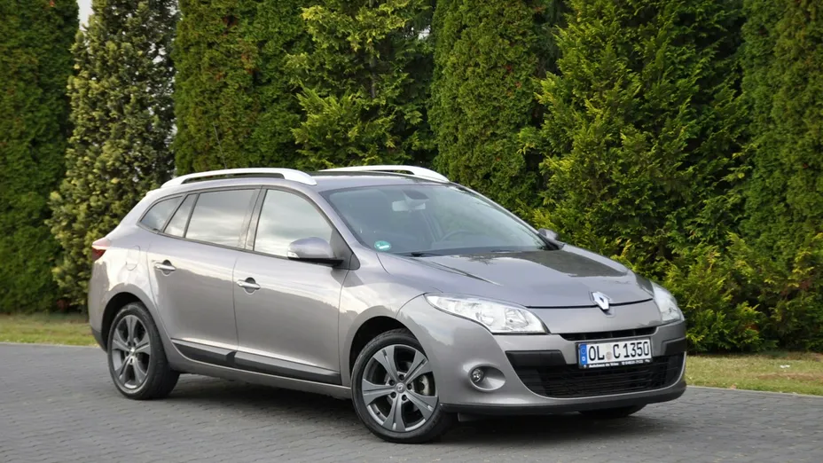 RENAULT Megane -