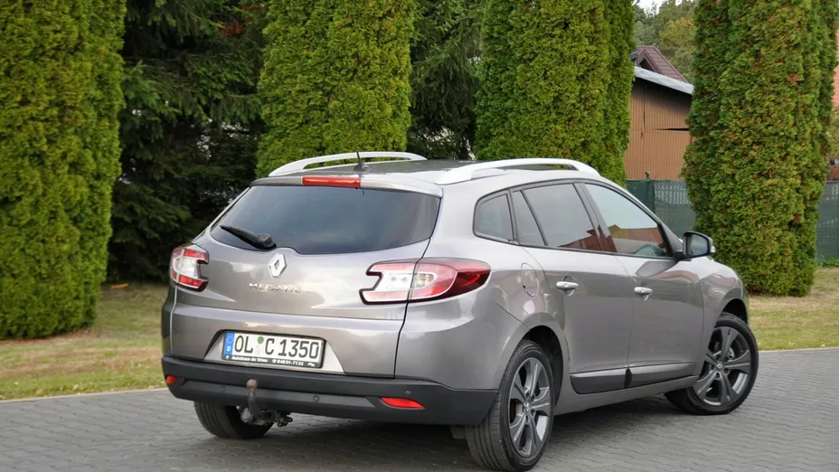 RENAULT Megane -