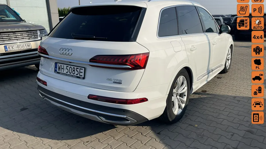 AUDI Q7 -