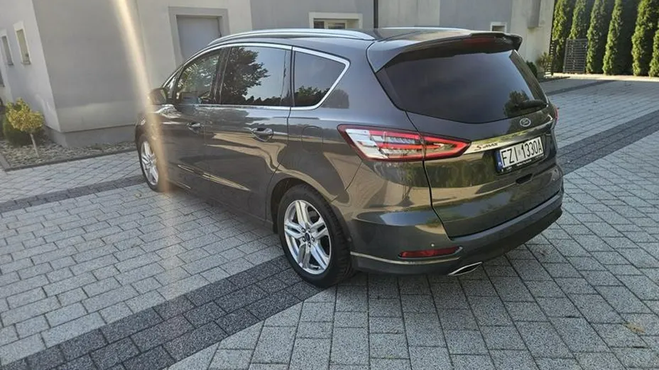 FORD S-MAX -