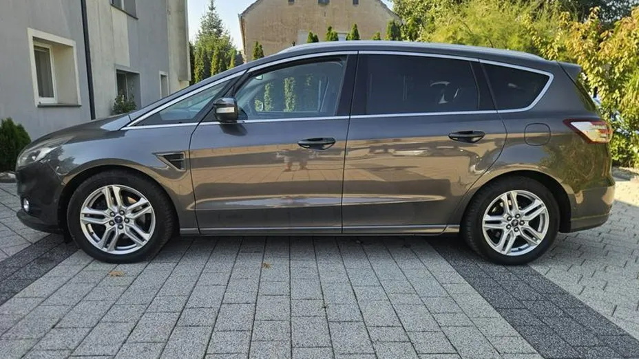 FORD S-MAX -