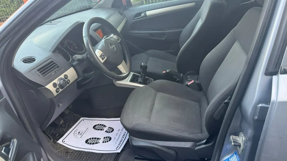 OPEL Astra -