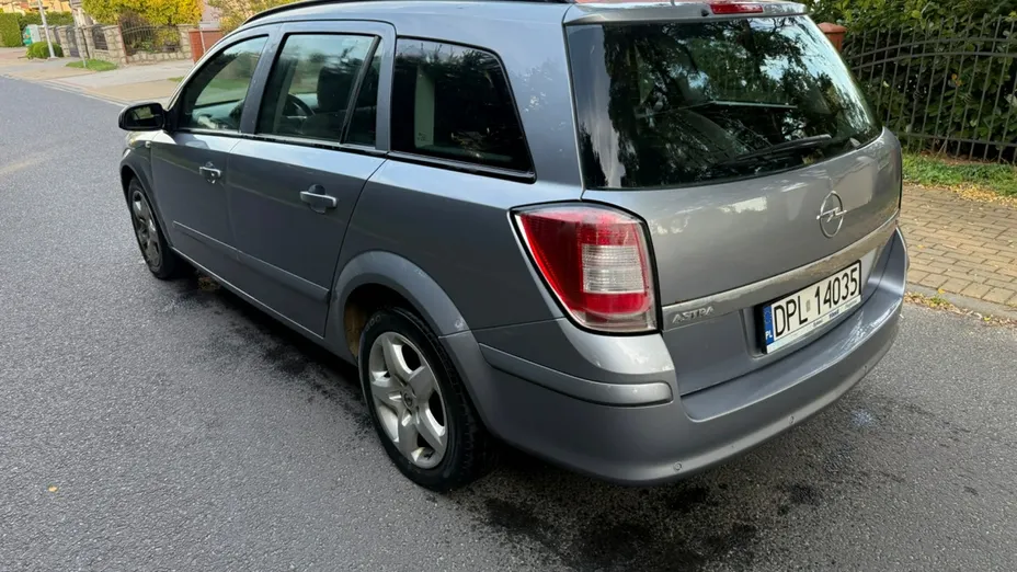 OPEL Astra -