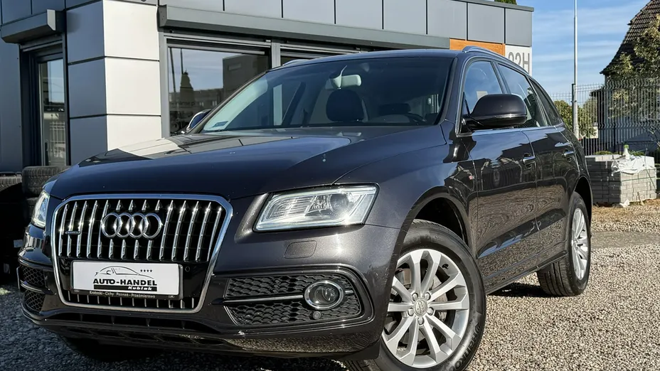 AUDI Q5 -