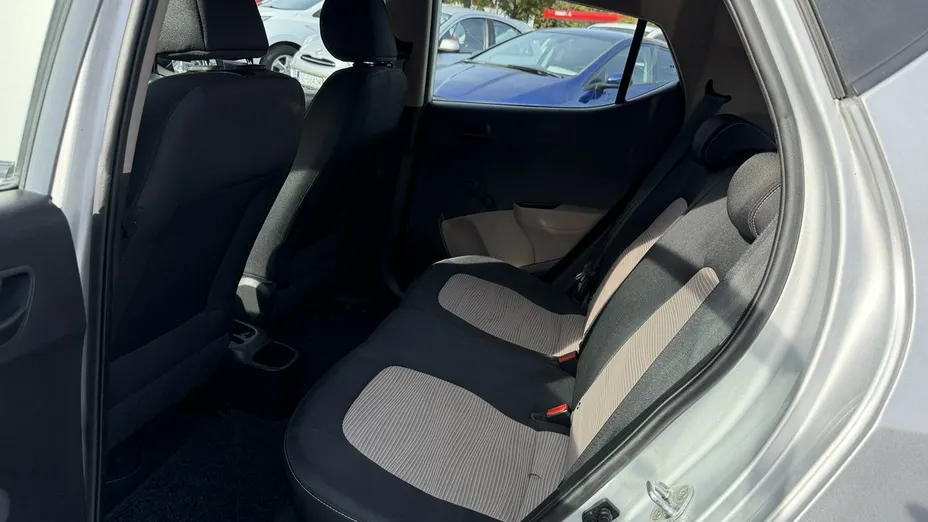 HYUNDAI i10 -