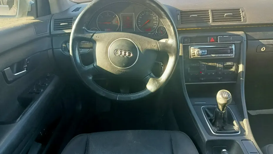 AUDI A4 Avant -
