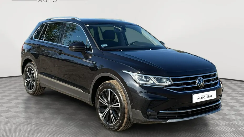VOLKSWAGEN Tiguan -