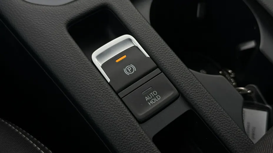 VOLKSWAGEN Passat -