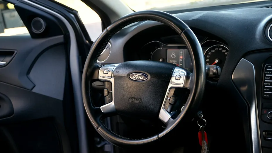 FORD Mondeo -