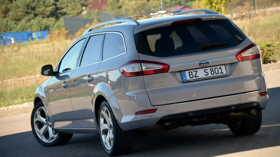 FORD Mondeo -