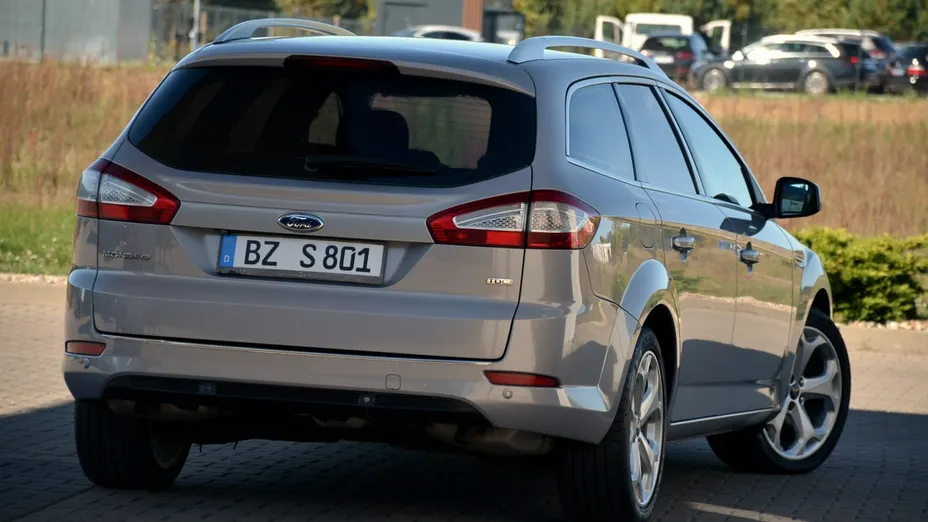 FORD Mondeo -