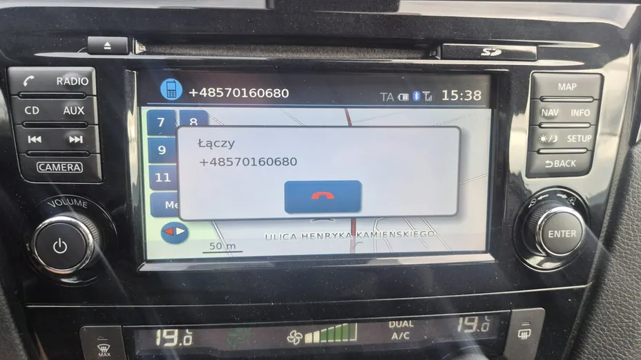 NISSAN Qashqai -