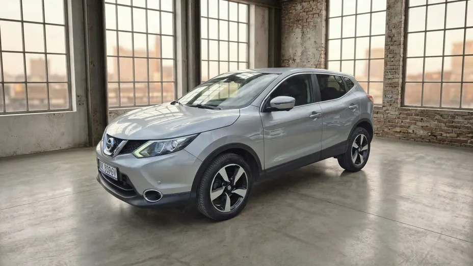 NISSAN Qashqai -