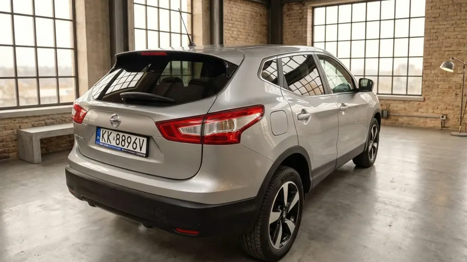 NISSAN Qashqai -
