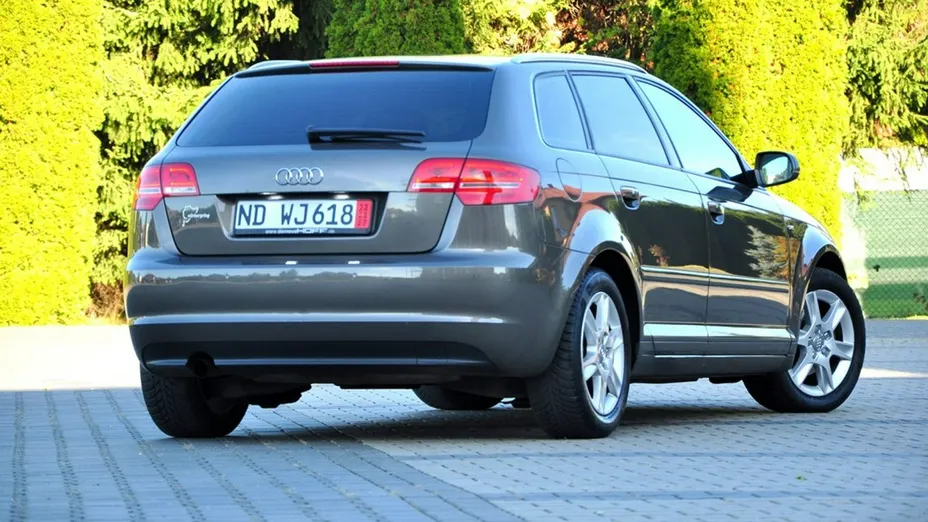 AUDI A3 Sportback -