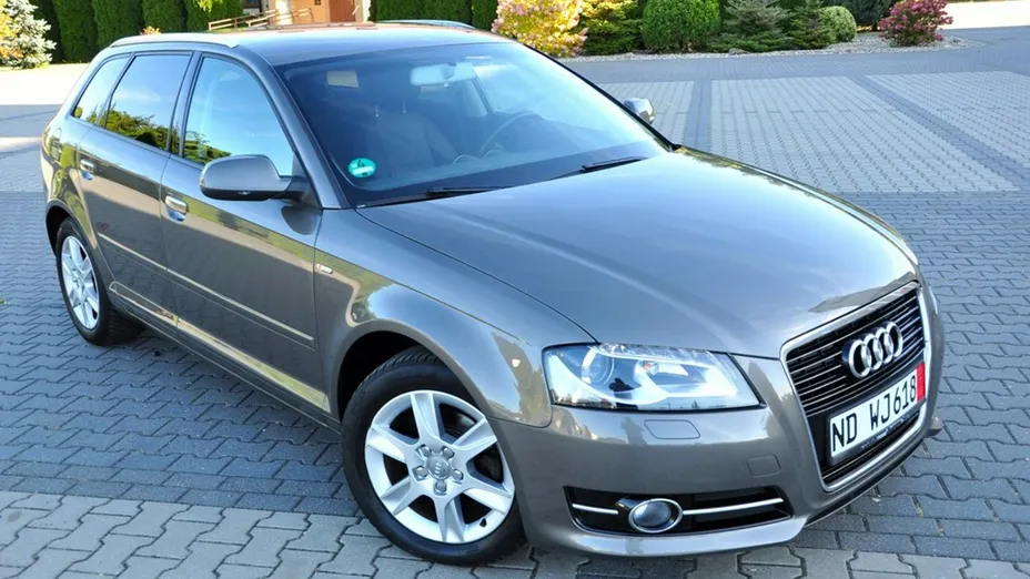 AUDI A3 Sportback -