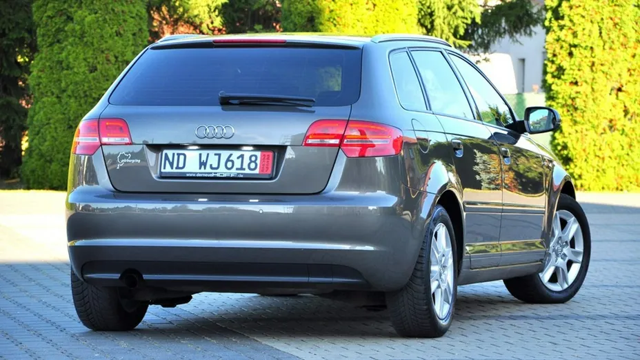 AUDI A3 Sportback -