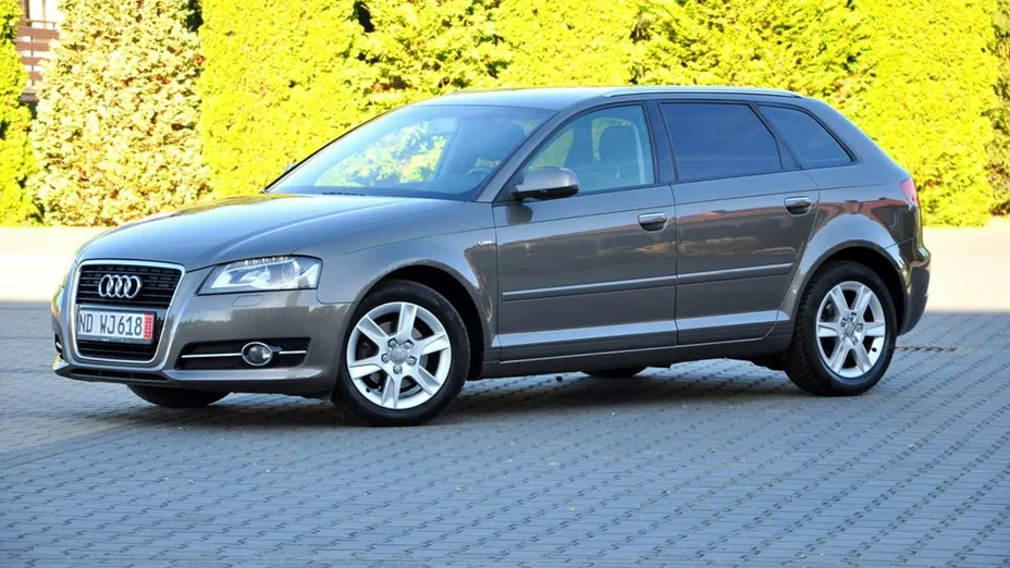 AUDI A3 Sportback -