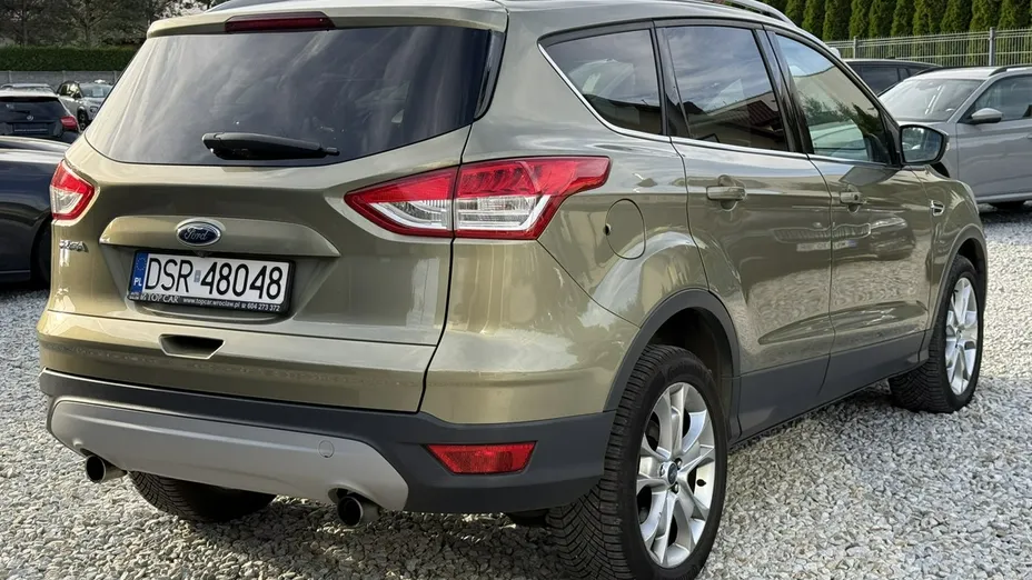 FORD Kuga -
