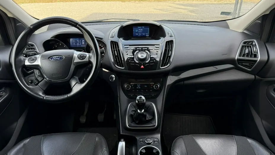 FORD Kuga -
