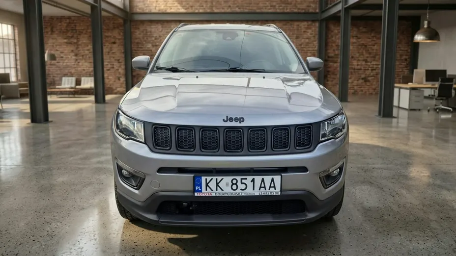 JEEP Compass -