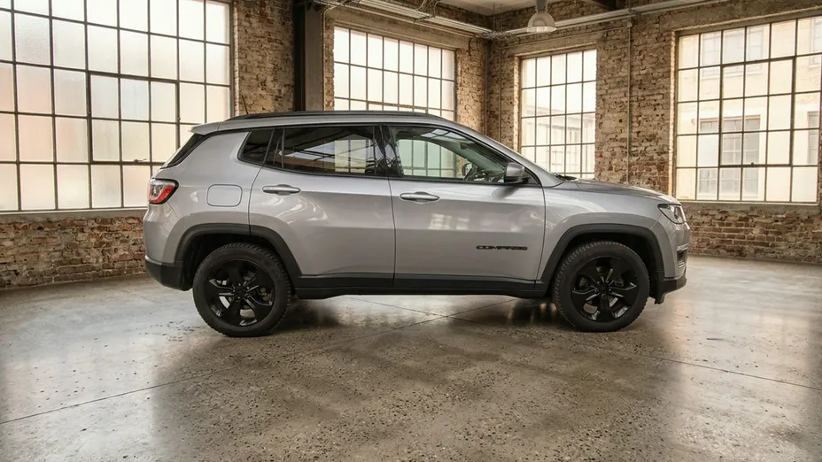 JEEP Compass -
