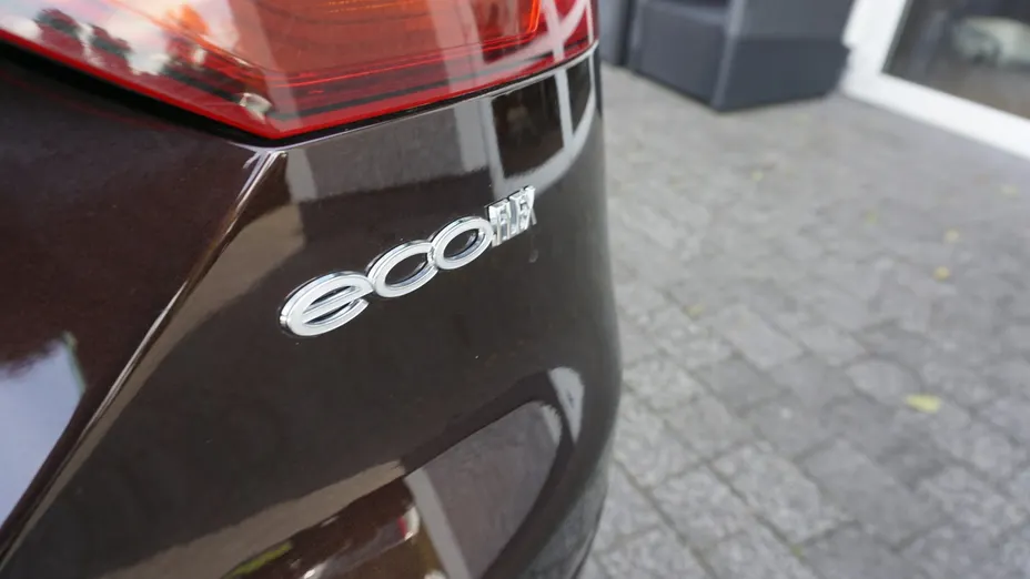 OPEL Insignia -