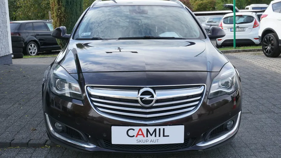 OPEL Insignia -