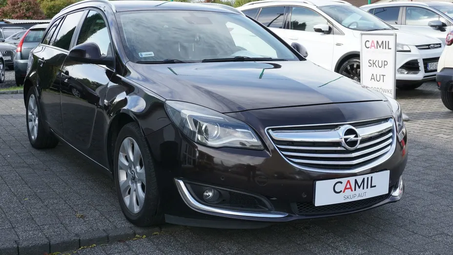 OPEL Insignia -