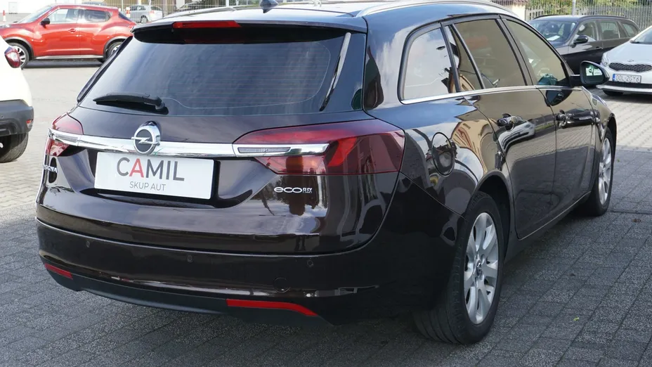 OPEL Insignia -