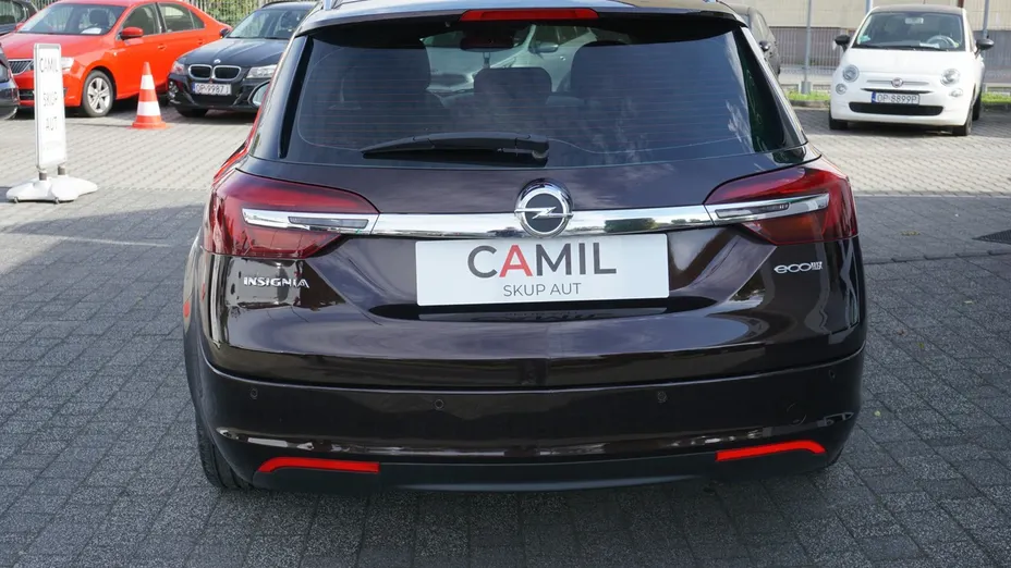OPEL Insignia -