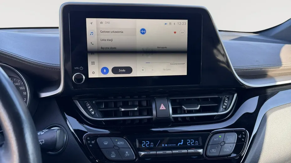 TOYOTA C-HR -