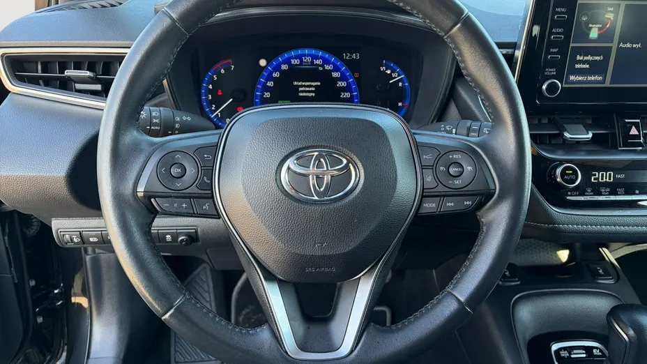 TOYOTA Corolla -