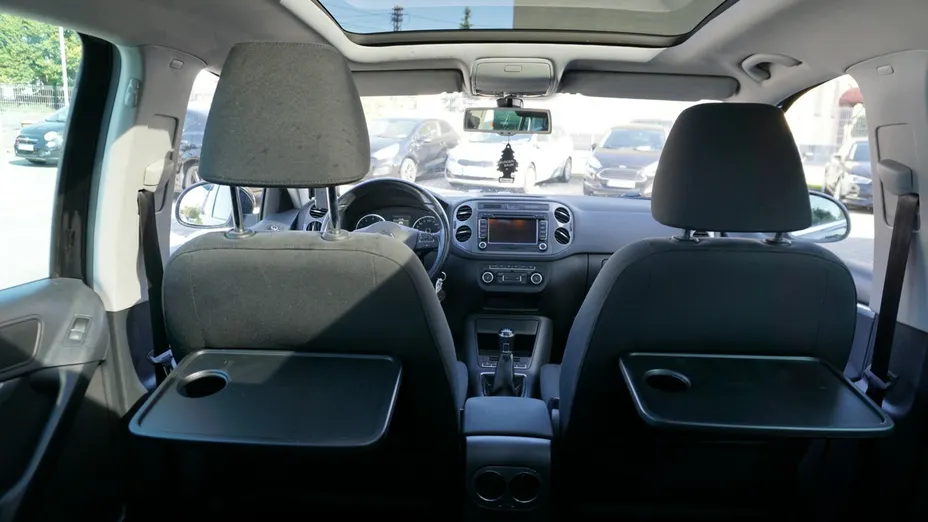 VOLKSWAGEN Tiguan -