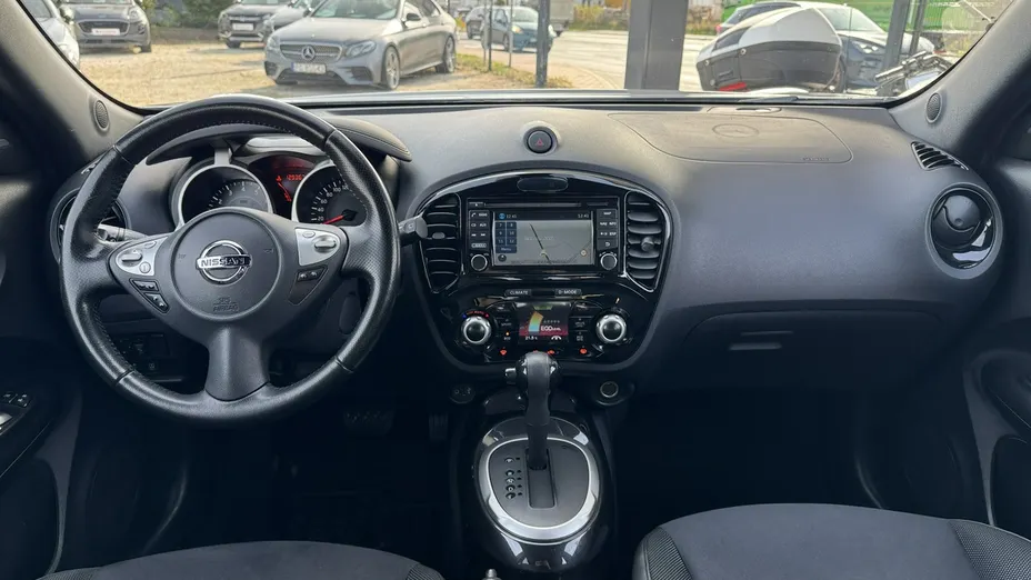 NISSAN Juke -