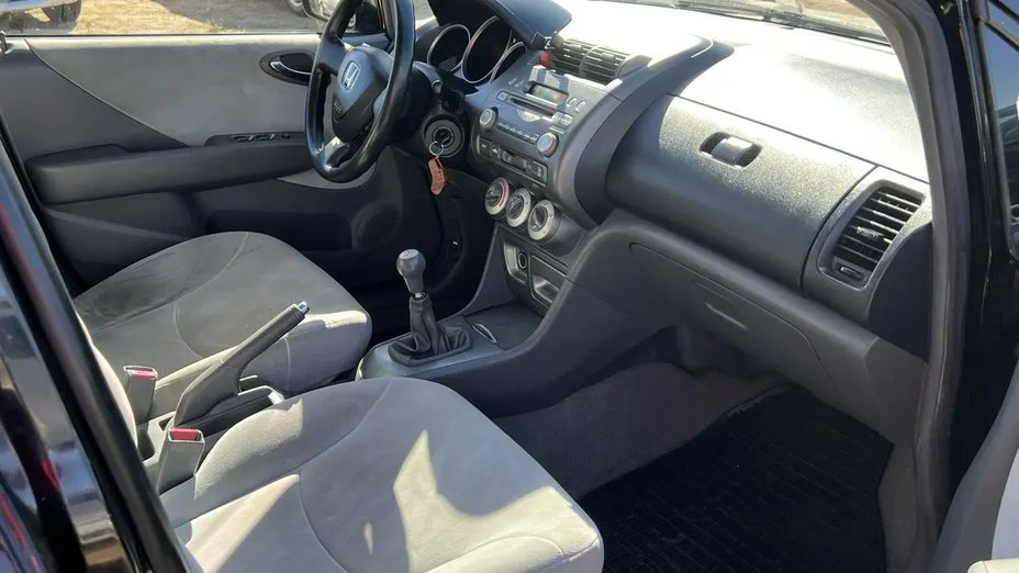 HONDA City -