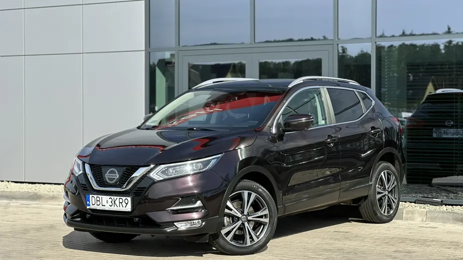 NISSAN Qashqai -