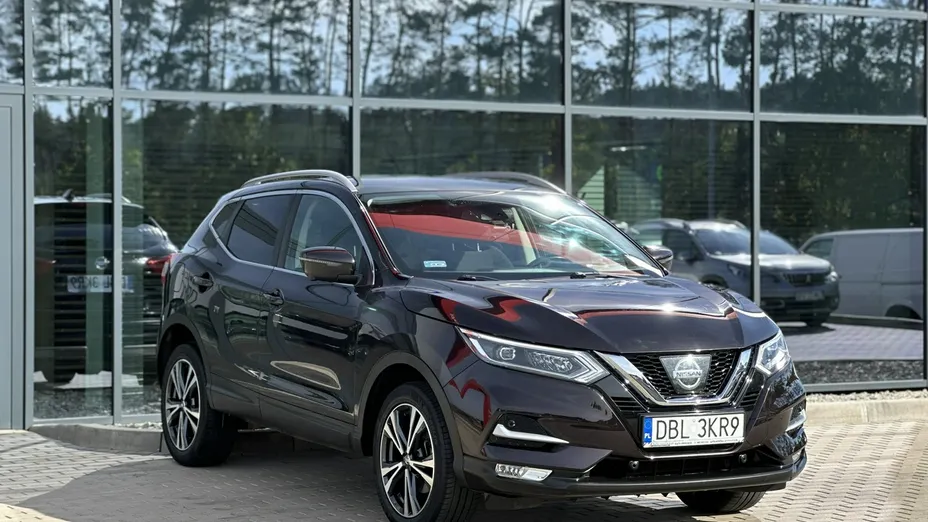 NISSAN Qashqai -