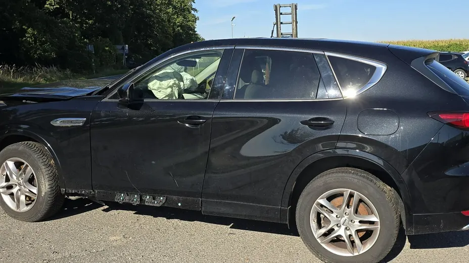 MAZDA CX-60 -